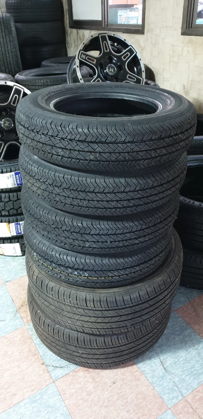 타이어 포터 봉고3화물차 뒷바퀴4개 145R13