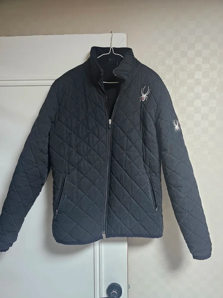 스파이더 남성 퀼팅 자켓 XL팝니다