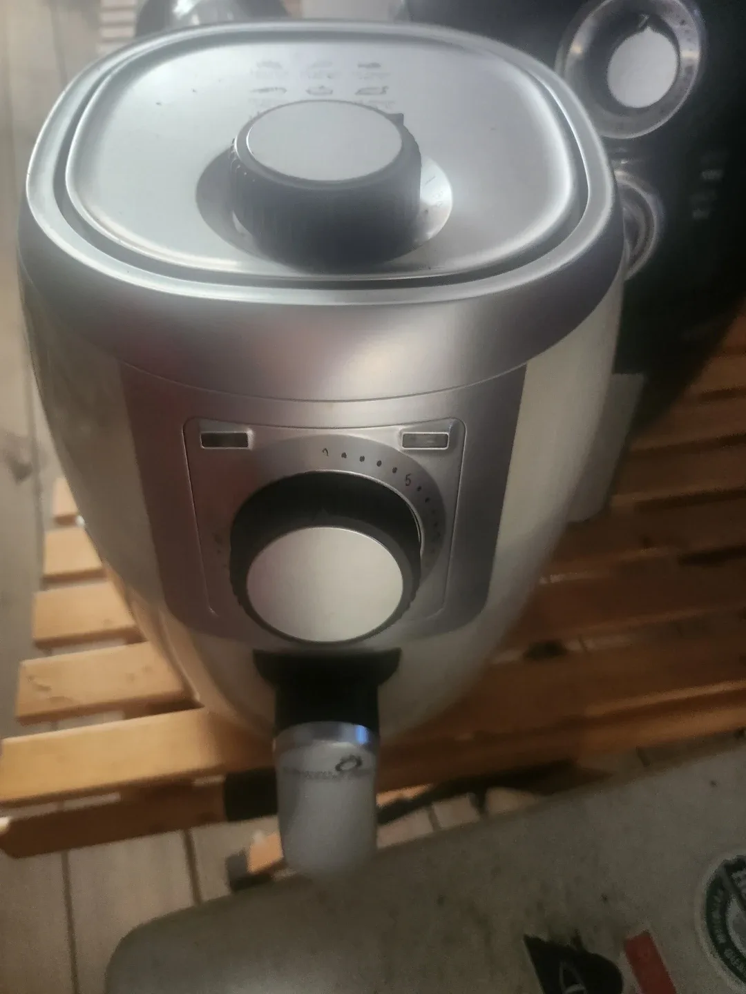 퀸메이드 소형 에어프라이어 베이지