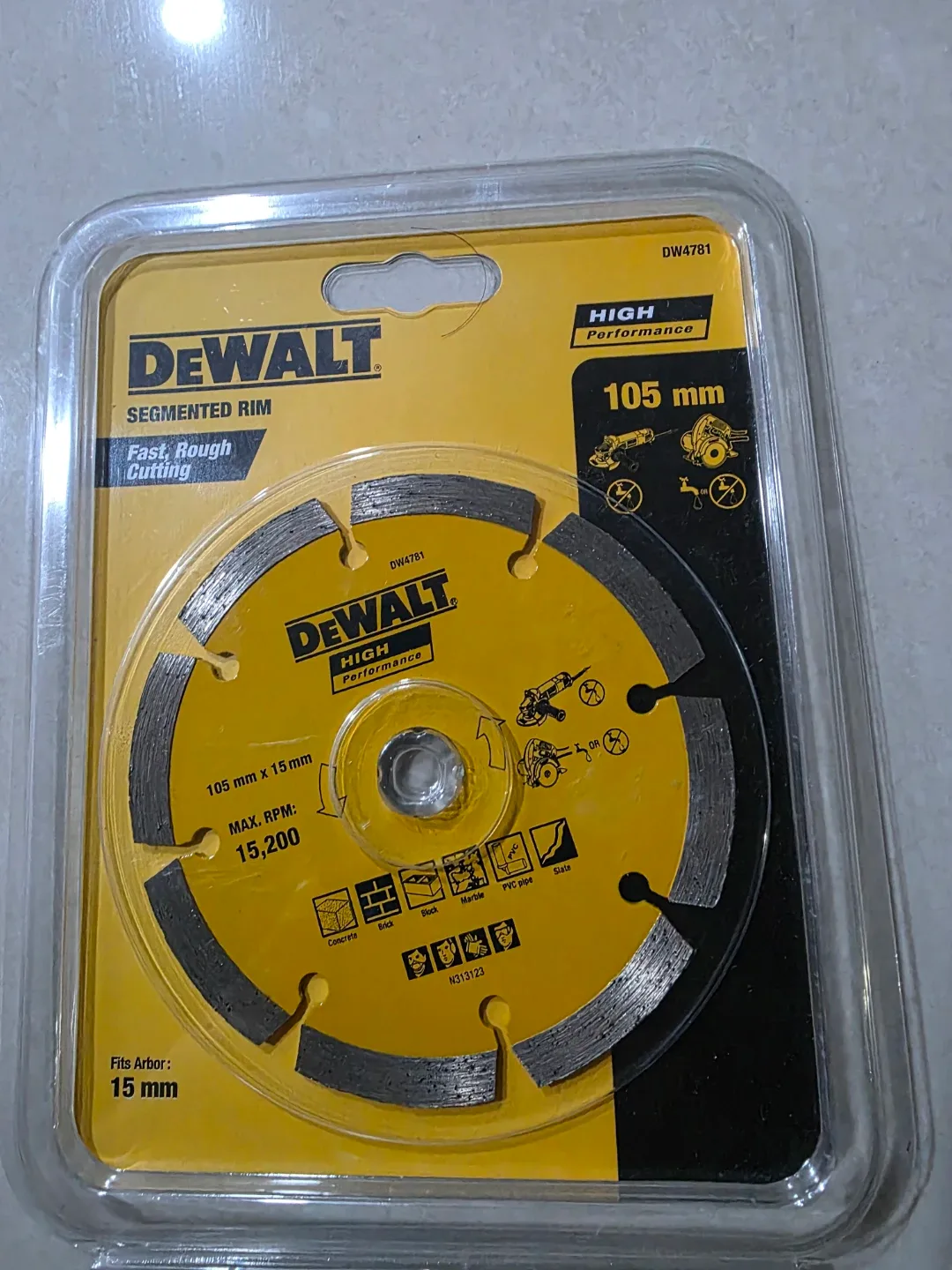 DeWALT 디월트 105mm 컷쏘날 새제품