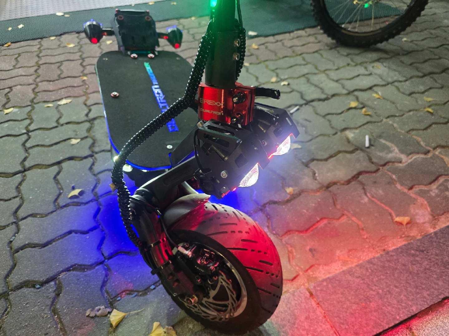 기함급 듀얼트론 썬더 전동 킥보드 팝니다 | 스포츠/레저 | 당근 중고거래