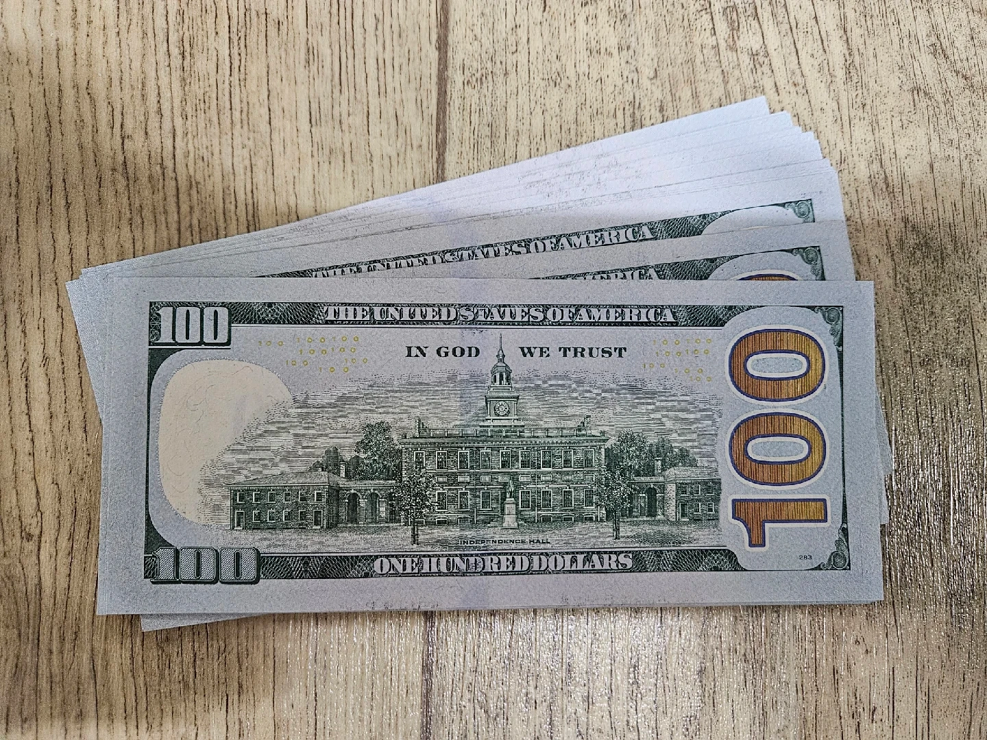 미국 달러 100달러짜리 팝니다 | 티켓/교환권 | 당근 중고거래