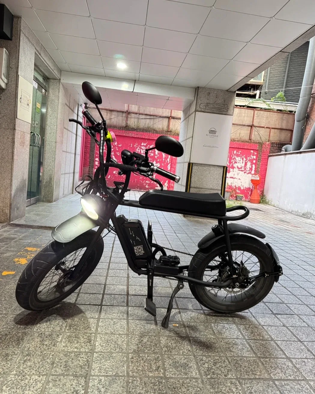 모페즈 350W 전기자전거 자토바이 (이지베이션 bs슬릭 엑스라이더 모토벨로 스타일)