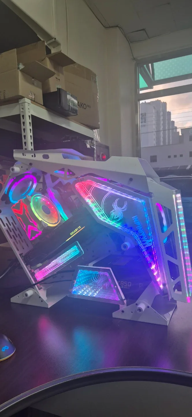 커스텀 PC i7 12700F RTX 3080 중고 컴퓨터 판매 합니다.