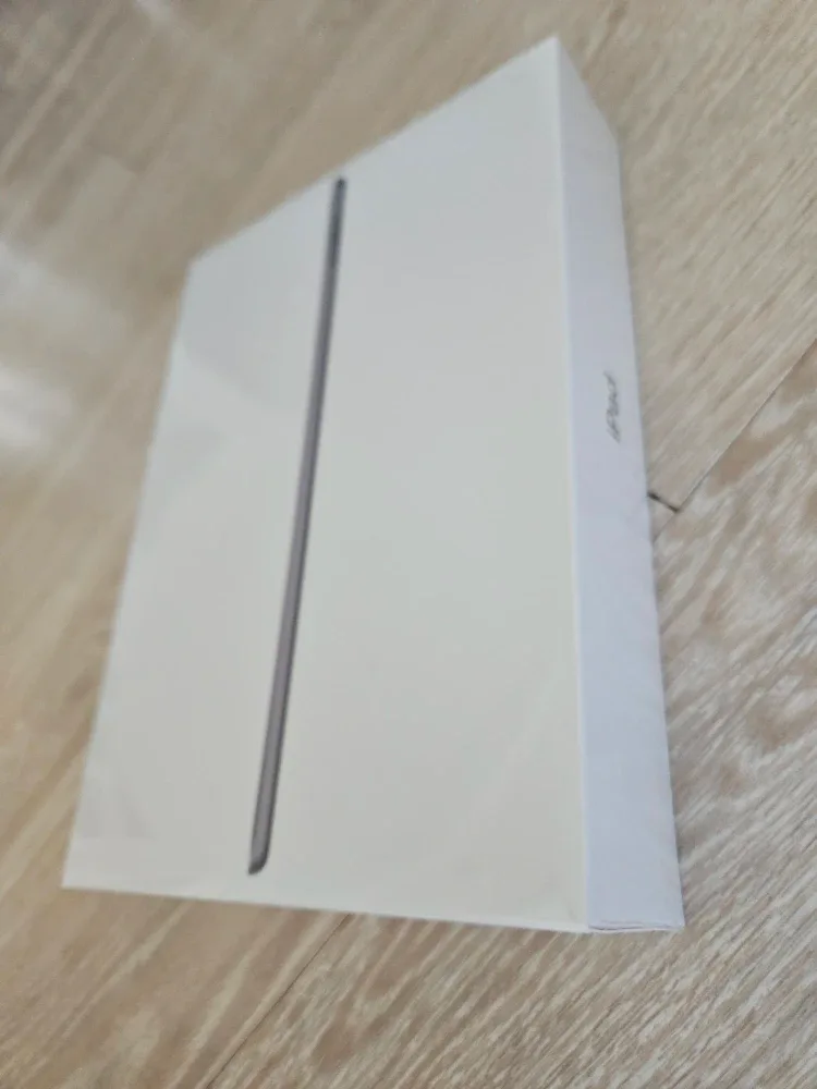 아이패드 9세대 64GB 스페이스그레이 새제품