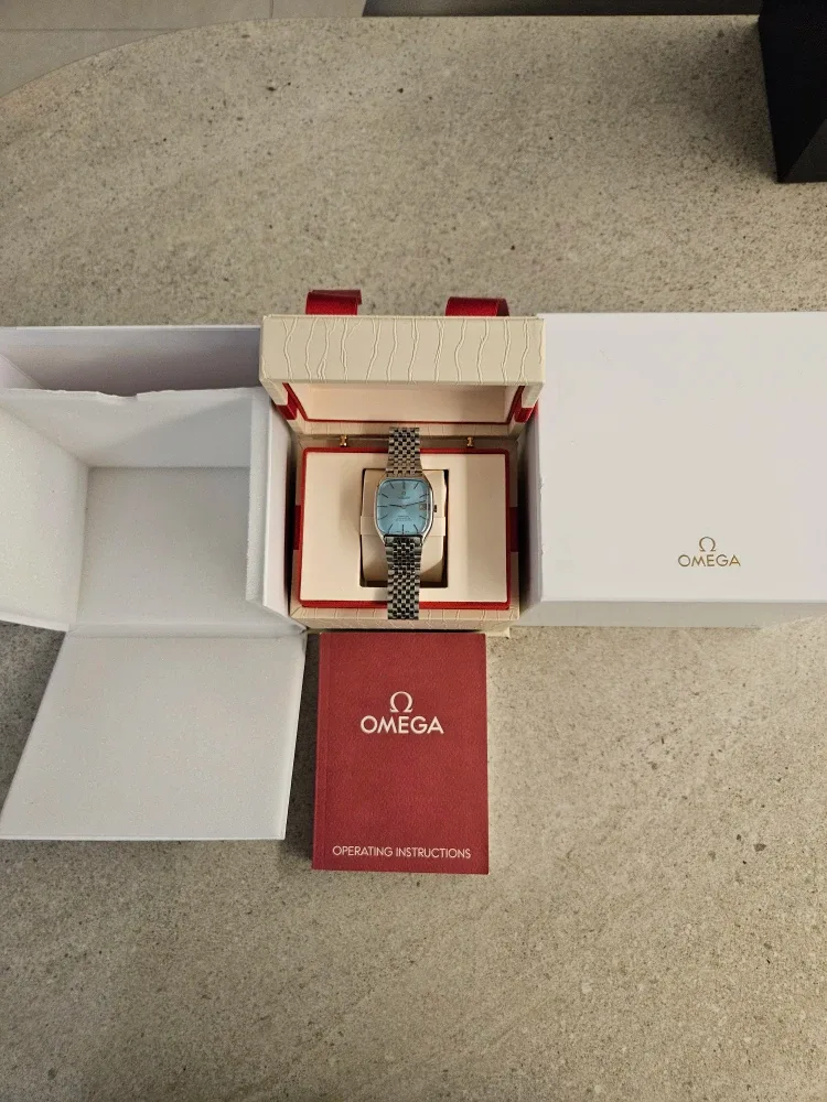 오메가컨스틸레이션 오메가씨마스터300 오메가 오메가시계  오메가빈티지 빈티지시계 오토메틱 남여공용❤️ 🤍 💟