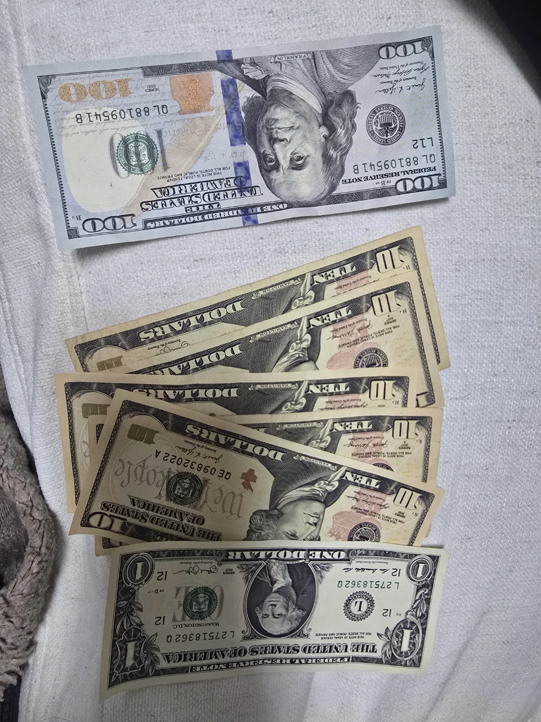 미국 달러 151달러 판매