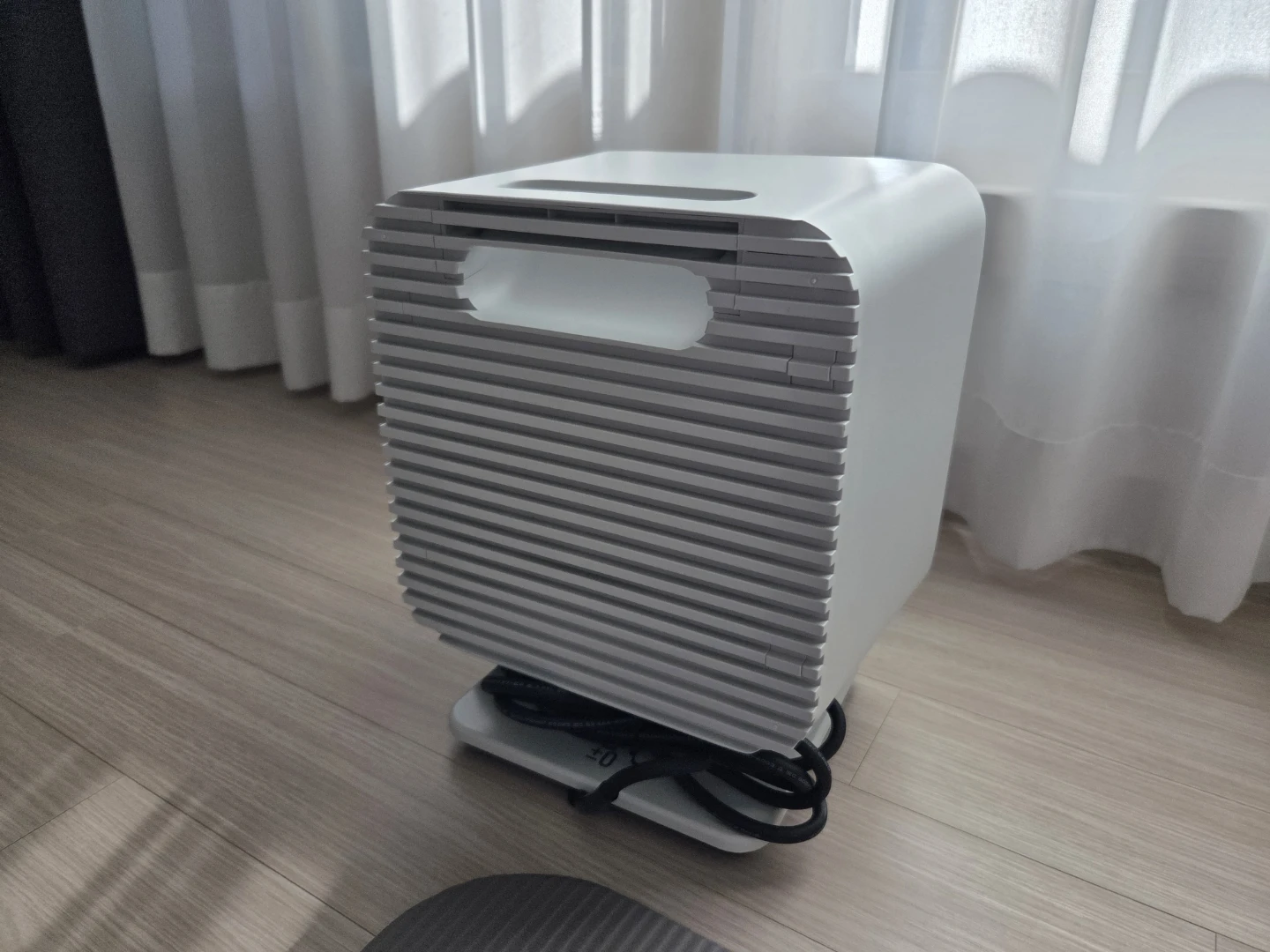 플러스마이너스제로 리플렉트 에코히터 라이트그레이