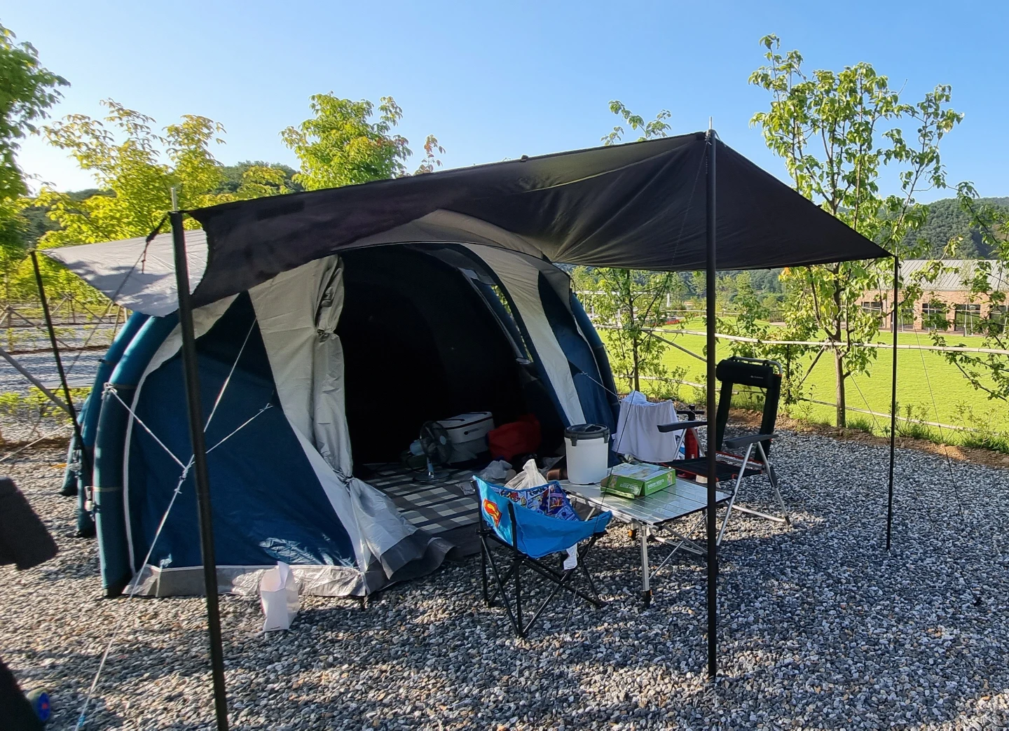 데카트론 에어텐트 에어세컨즈 4.1 암막텐트 판매합니다.