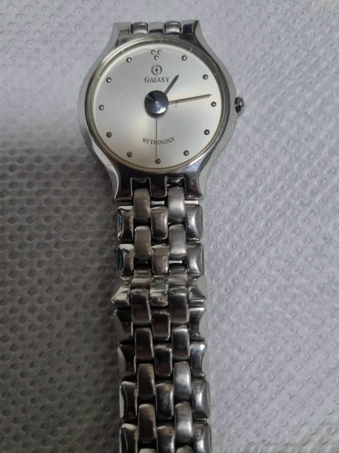 Galaxy Mythology 은색 메탈 시계