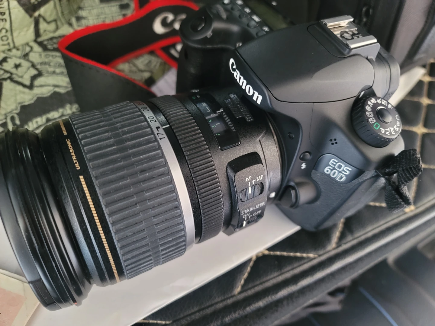 캐논 EOS 60D & 니콘 F-801S 카메라