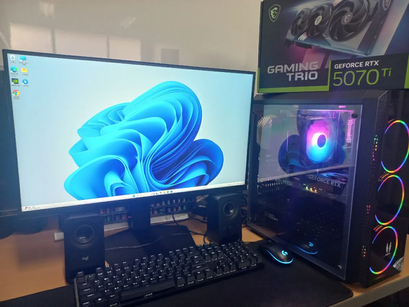 9800X3D Rtx5070Ti 게이밍 pc 본체 + 모니터 추가가능