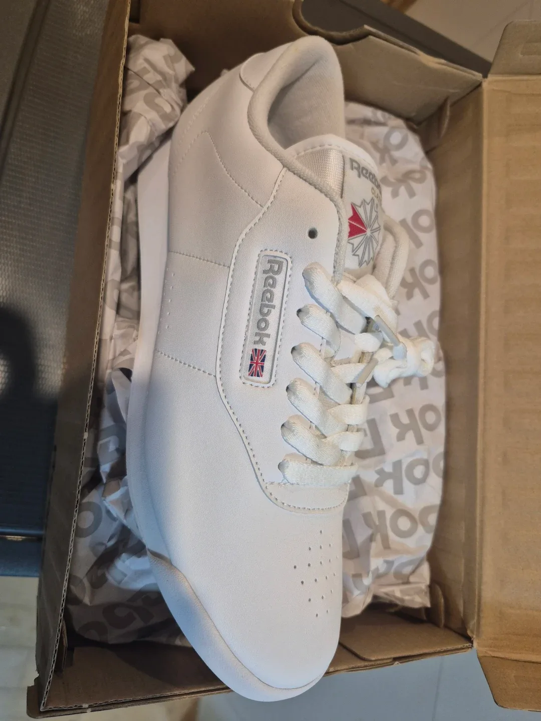 리복 클래식 흰색 새상품 운동화 280