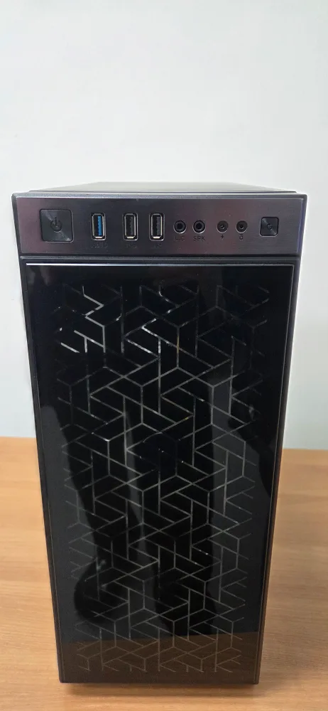 PC,데스크탑,본체 팝니다(모니터x)
