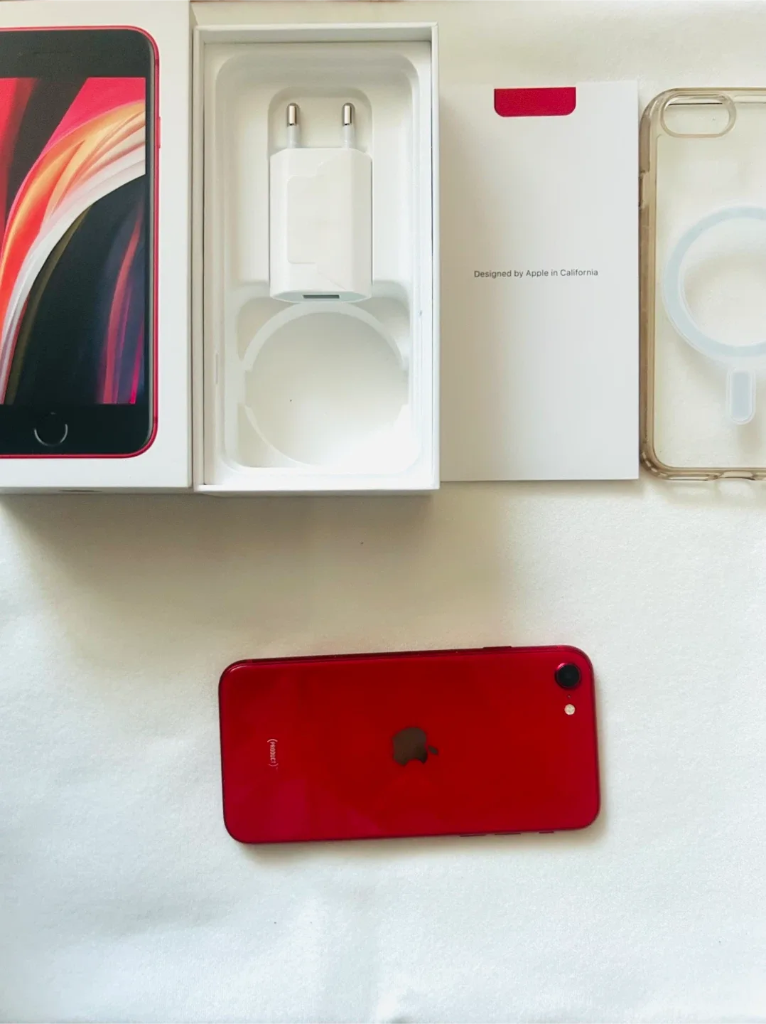 아이폰 SE3 RED