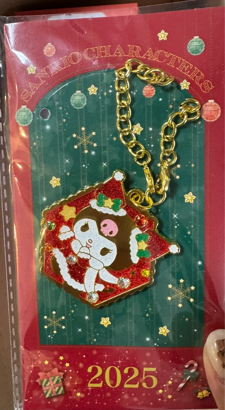 2025 산리오 크리스마스 한정키링 리미티드에디션 쿠로미 새상품 정품 가격인하끝 🧣 | 취미/게임/음반 | 당근 중고거래