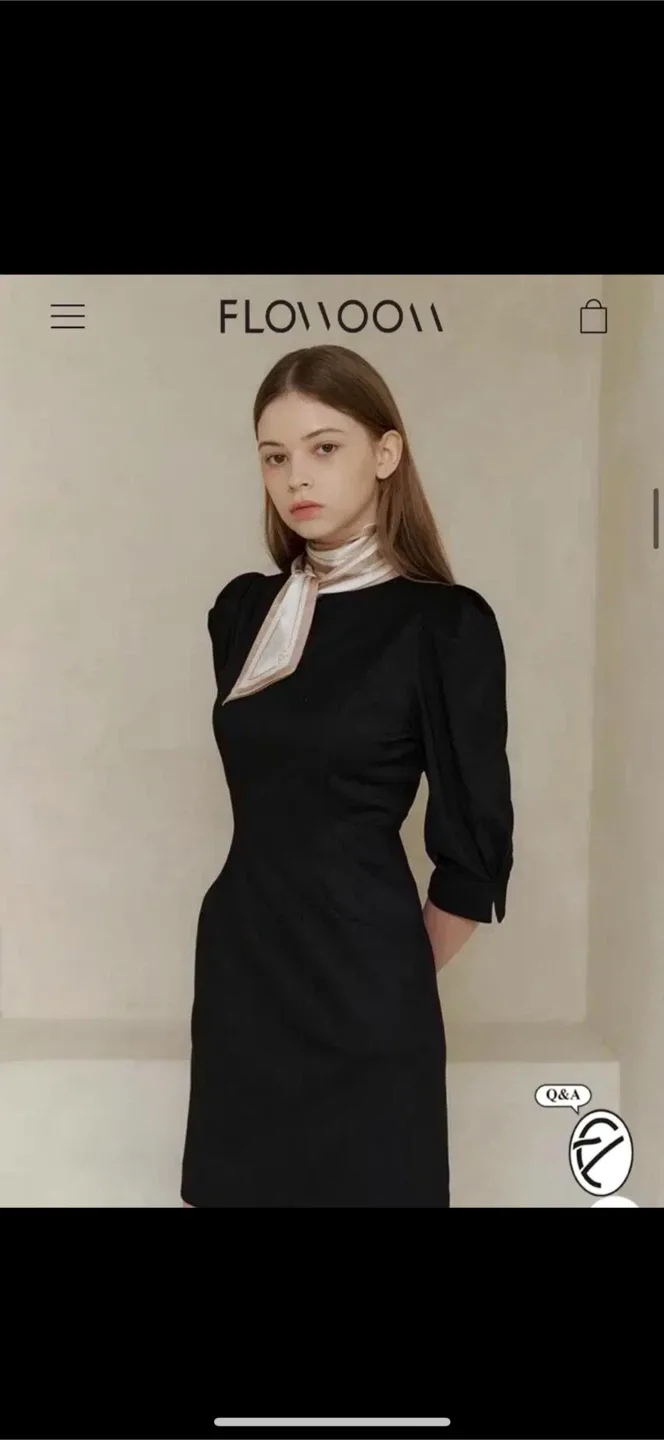 플로움 블랙 라인포켓 원피스 M 새상품