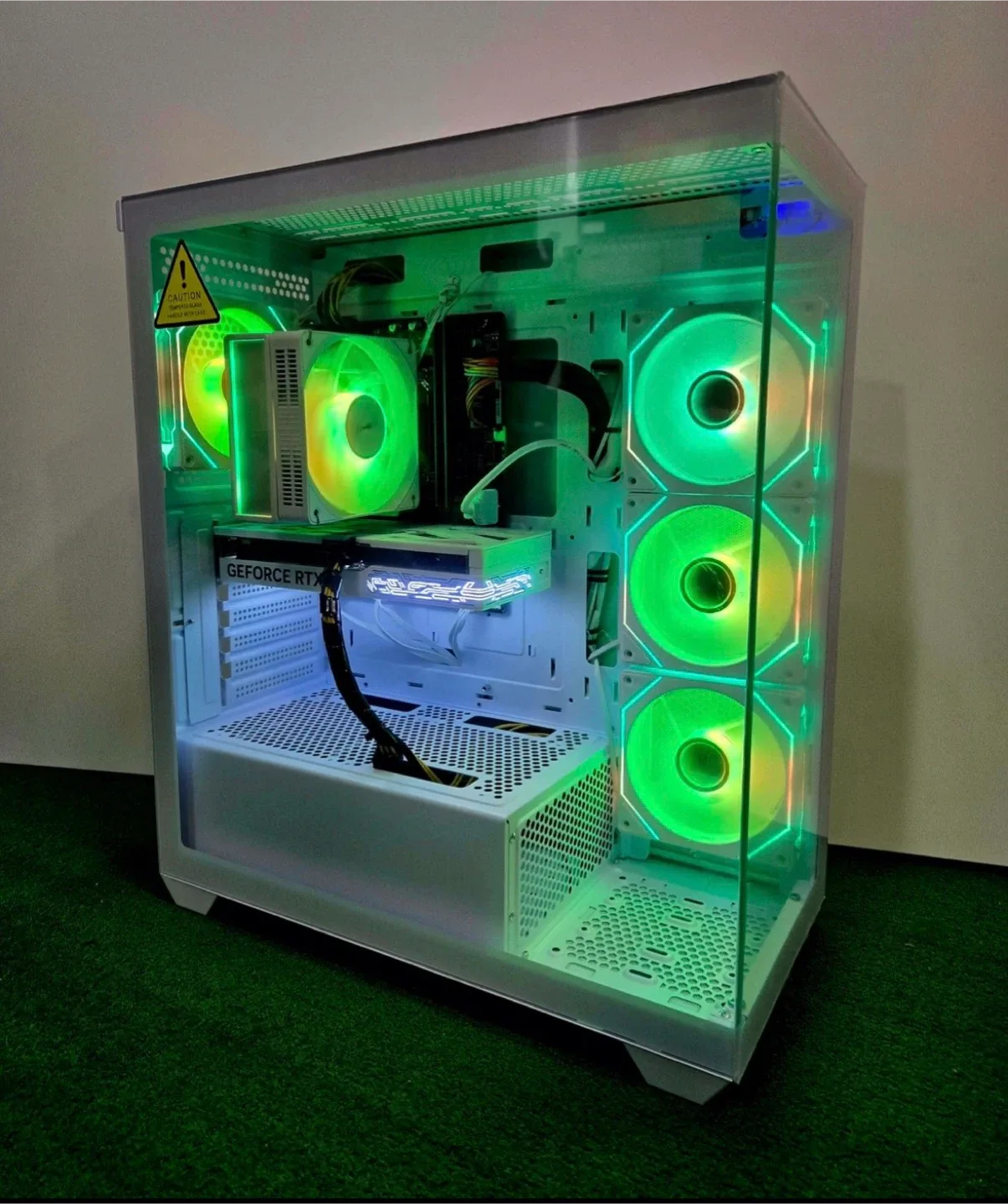 게이밍컴퓨터 RTX5060 & i5-13400F
