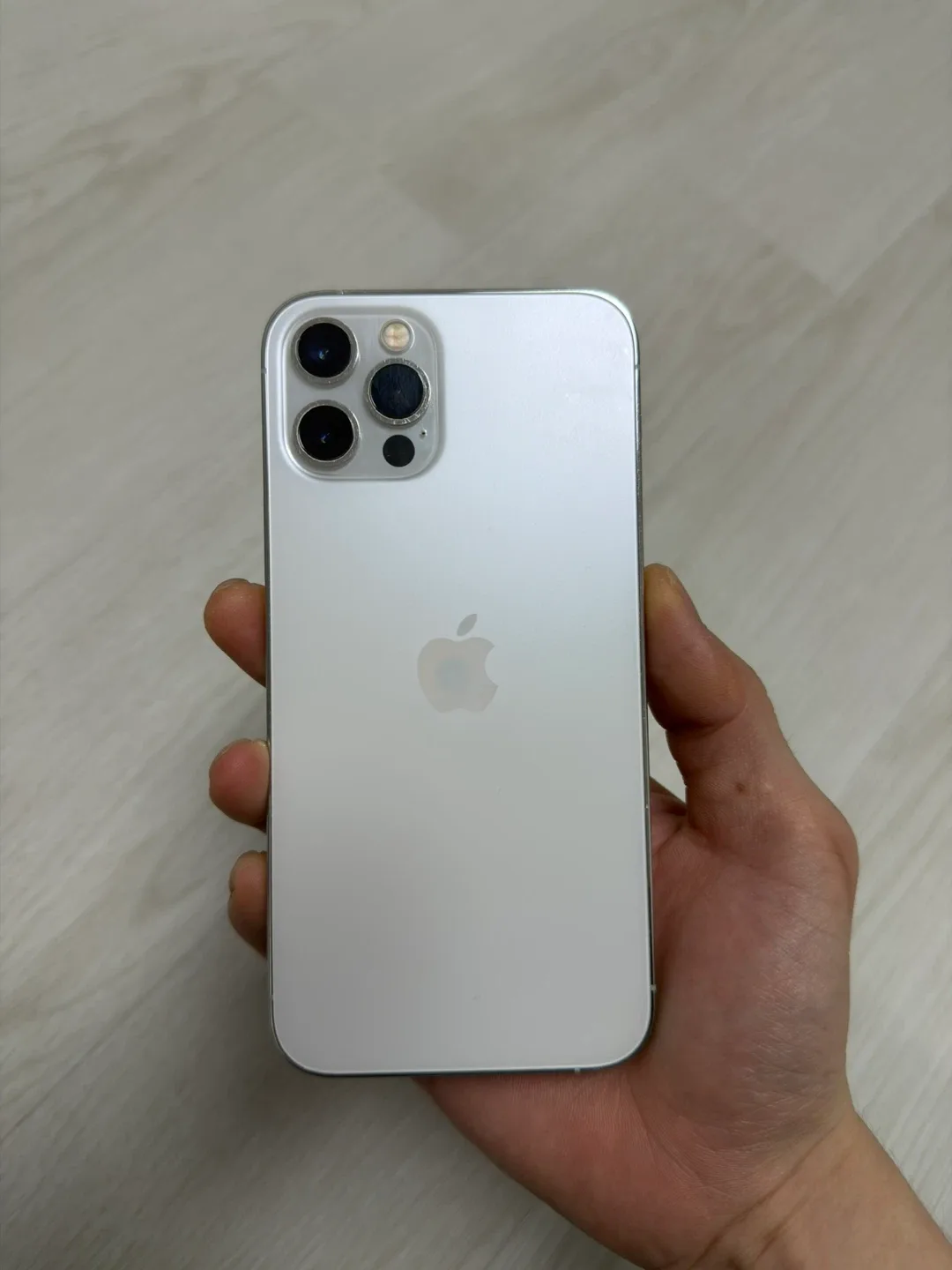 아이폰 12 Pro 256GB 화이트