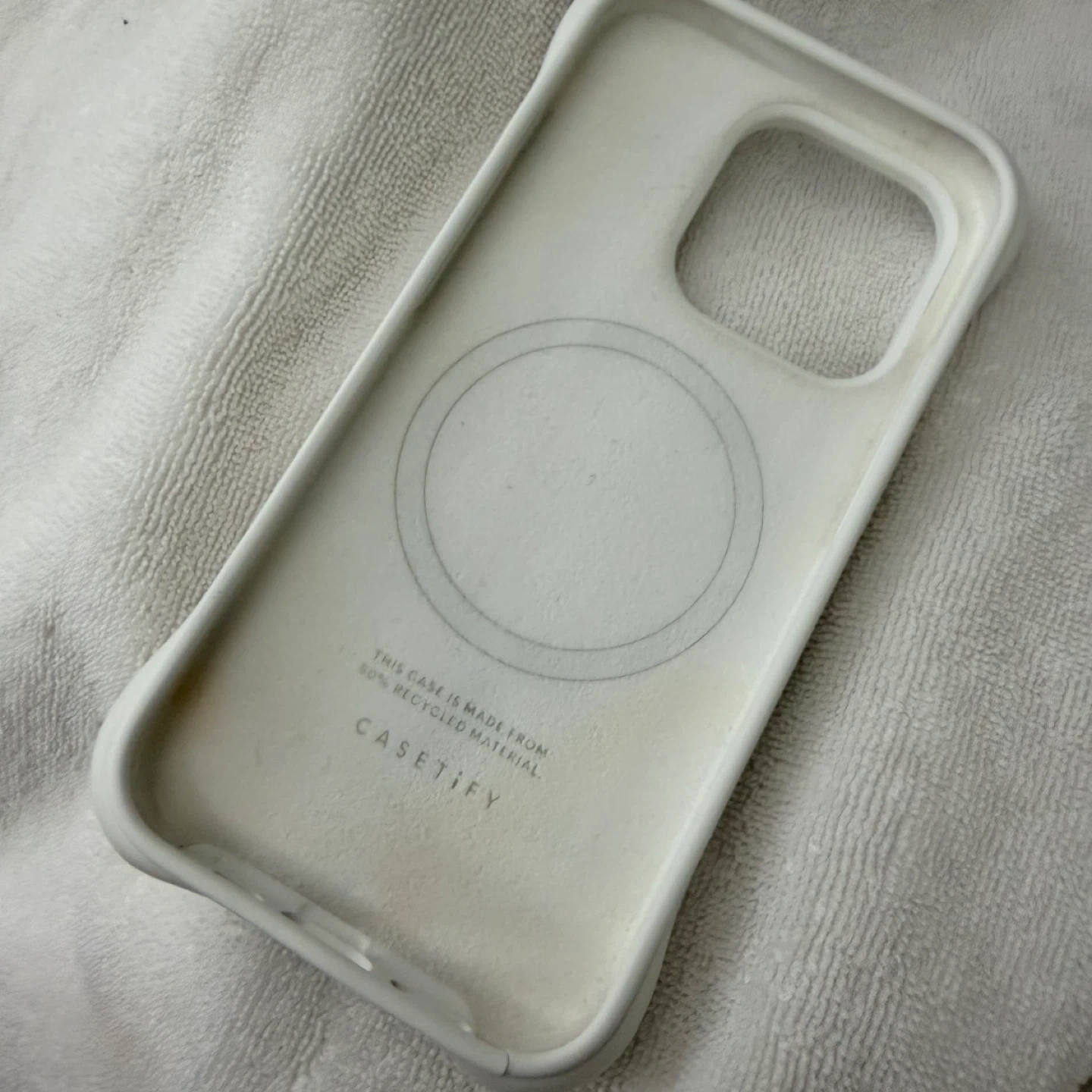 케이스티파이 아이폰15프로 리플케이스 화이트 | 디지털기기 | 당근 중고거래