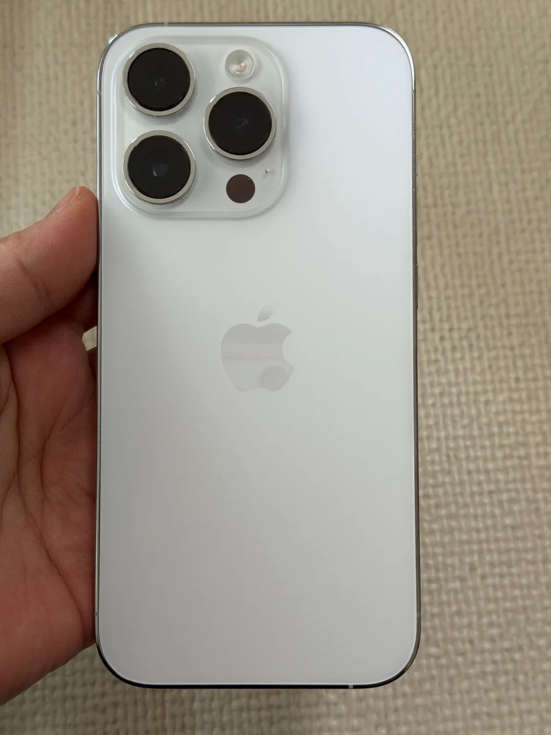 아이폰 14 pro 1테라 실버 자급제 (lg통신망사용했었음)