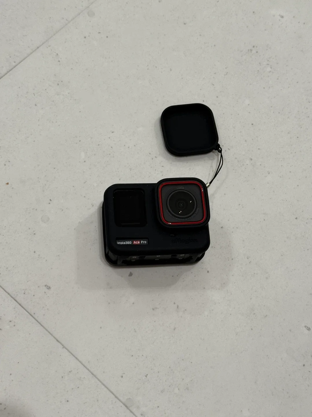 인스타360 에이스프로 풀세트팝니다(거의 새것)