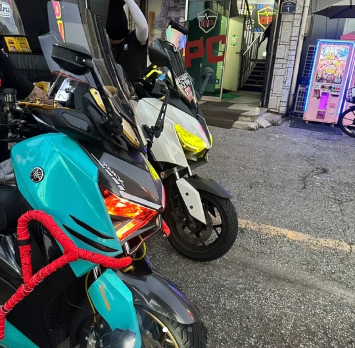 xmax300 페리 헤드라이트 커버