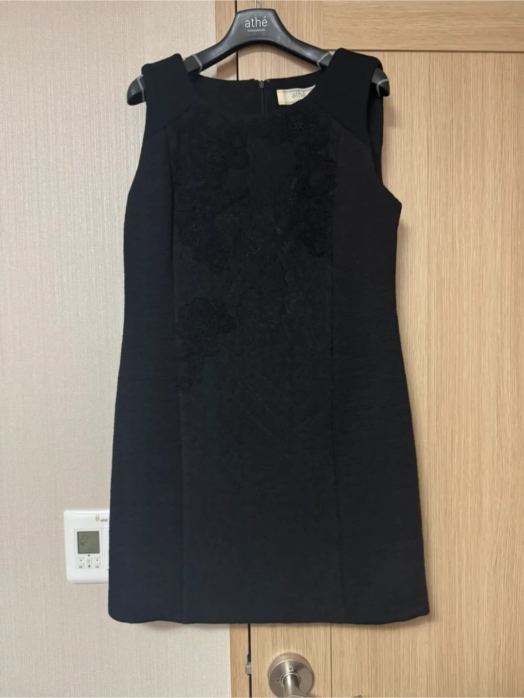 athe vanessabruno 블랙 민소매 원피스
