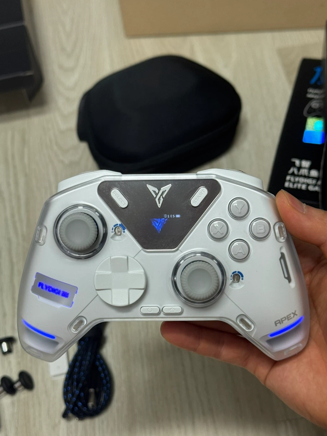 조이트론 아펙스4 게임패드 | 디지털기기 | 당근 중고거래