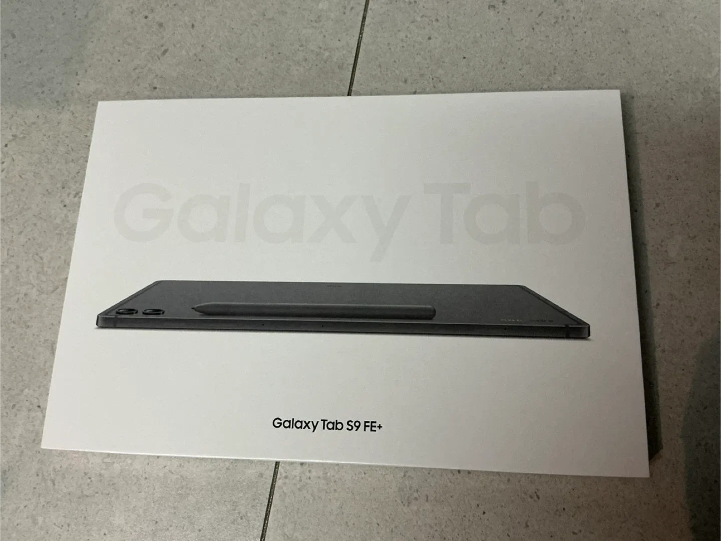 갤럭시탭S9 FE + 12.4 WIFI 128GB 미개봉 새제품 판매합니다