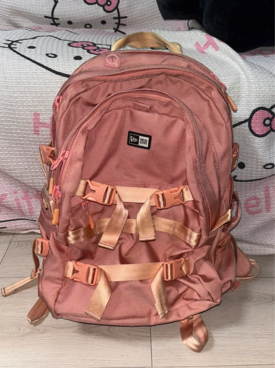 뉴에라 캐리어 백팩 핑크 새학기 가방
