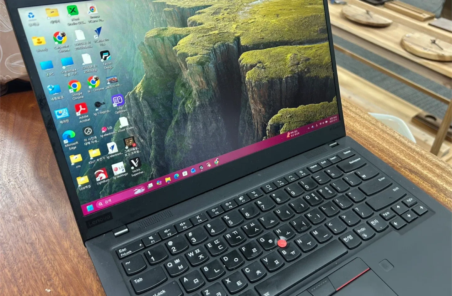 레노버 씽크패드 X1 카본 Gen8 i7 16GB 256GB