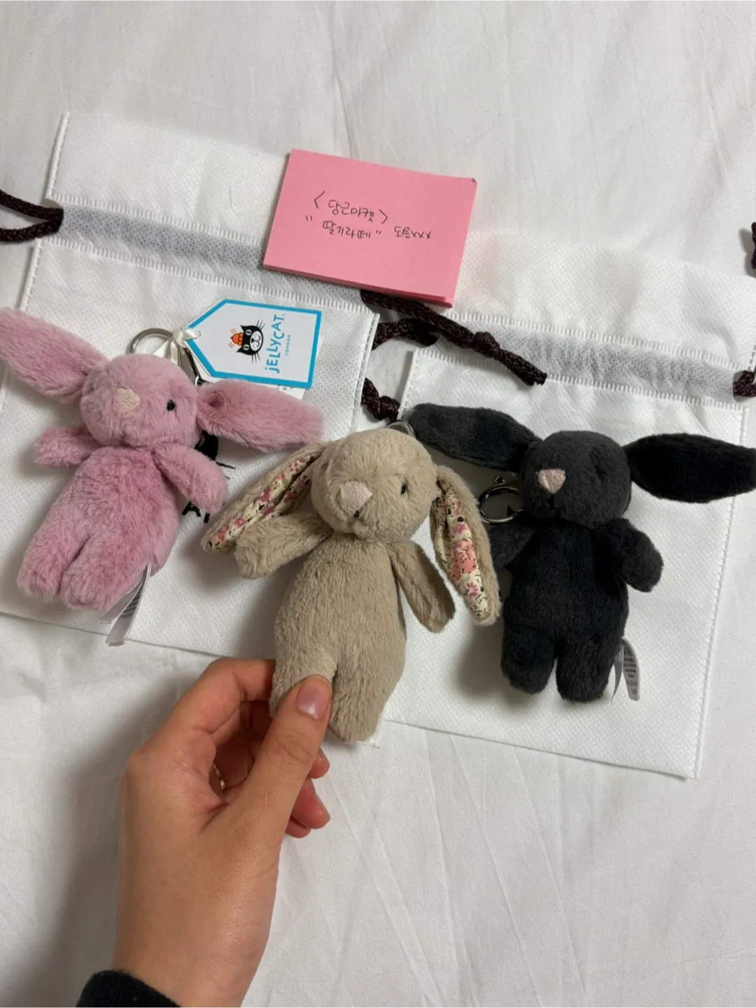 (베이지/튤립) 젤리캣 정품 버니 키링 토끼 키링 팔아요
