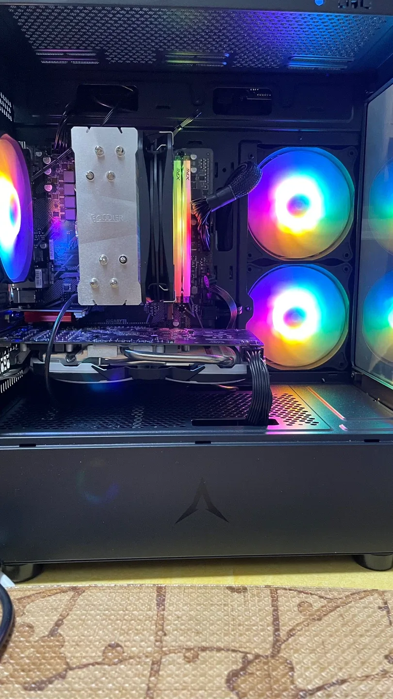 게임&업무용 컴퓨터 본체/라이젠5 5600g/RX570/SSD SK S31 1TB