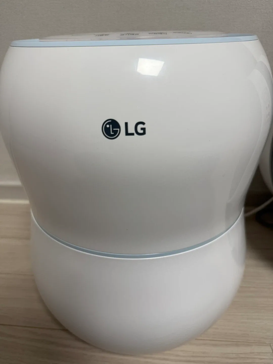LG 퓨리케어 가습기 HW300BBB
