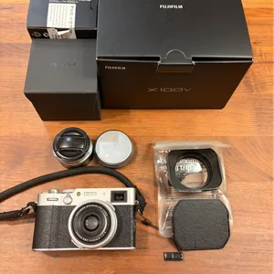 후지필름 X100V 풀박스+49mm렌즈 판매