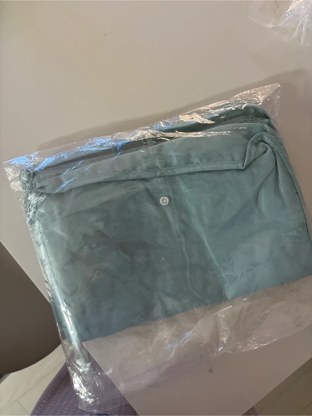 민트색 여행가방 여행용 파우치
