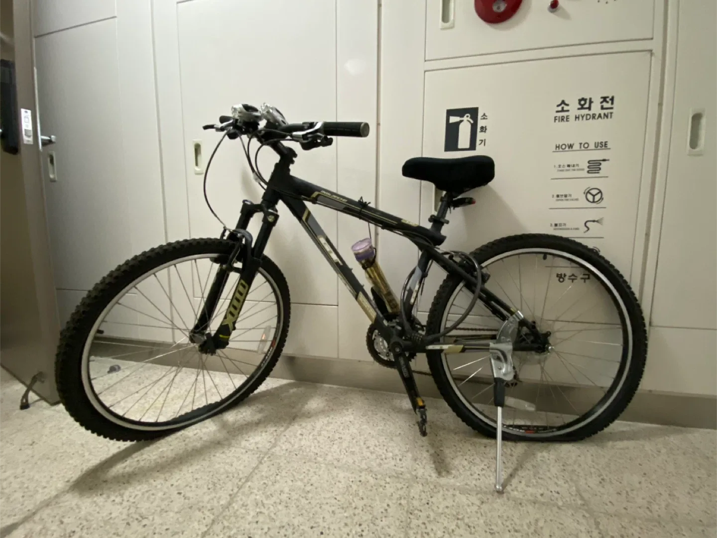GT Avalanche 1.0 자전거