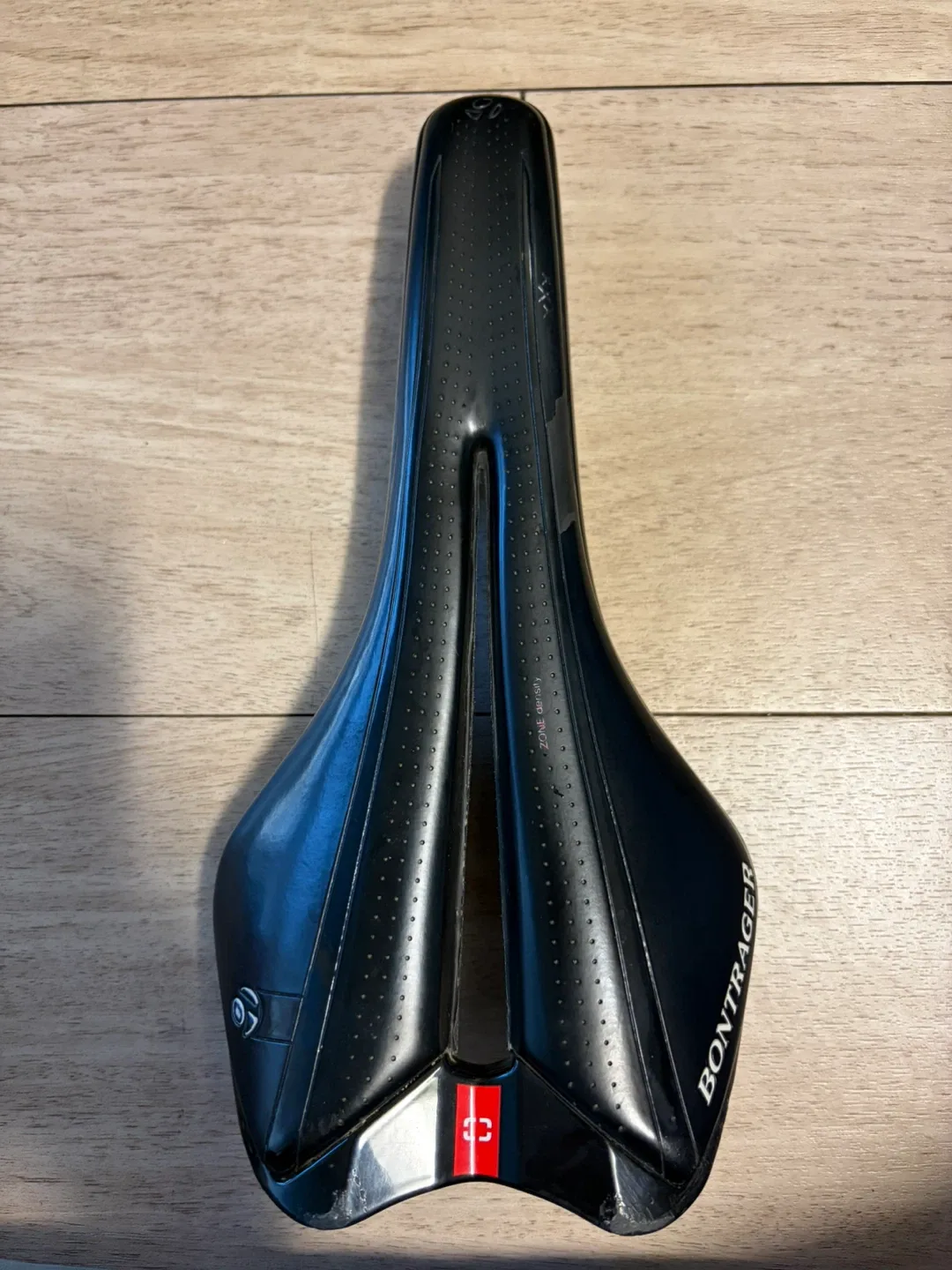 본트래거 패러다임 안장 138mm