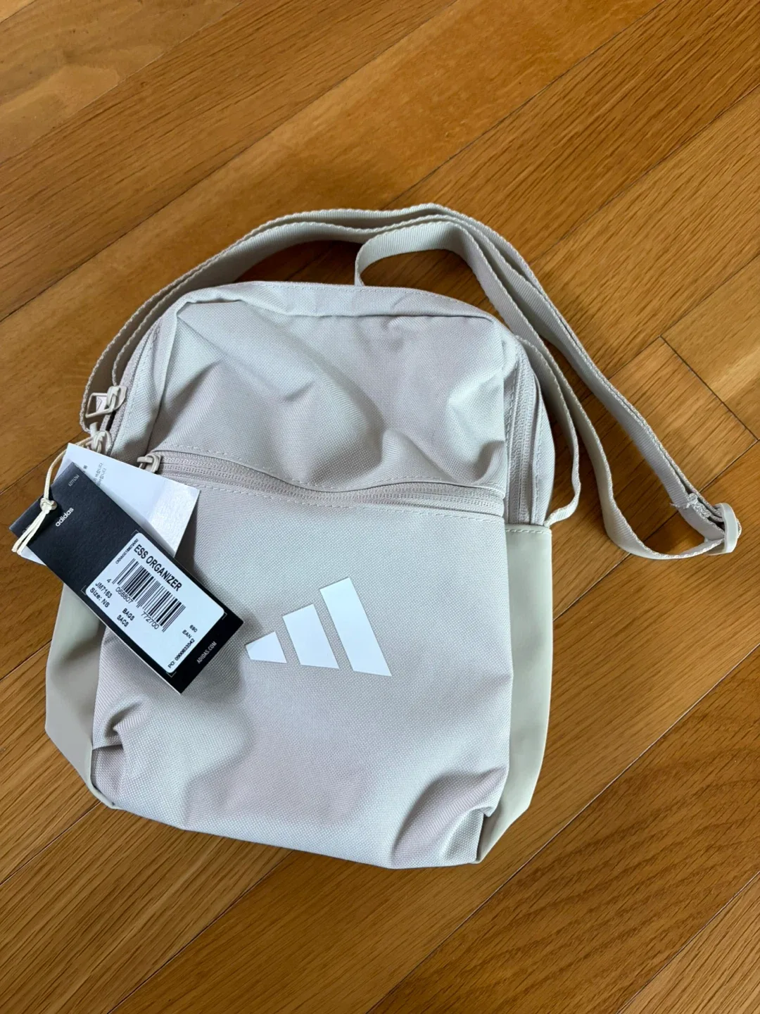 아디다스 ESS Organizer 크로스백 베이지 새상품