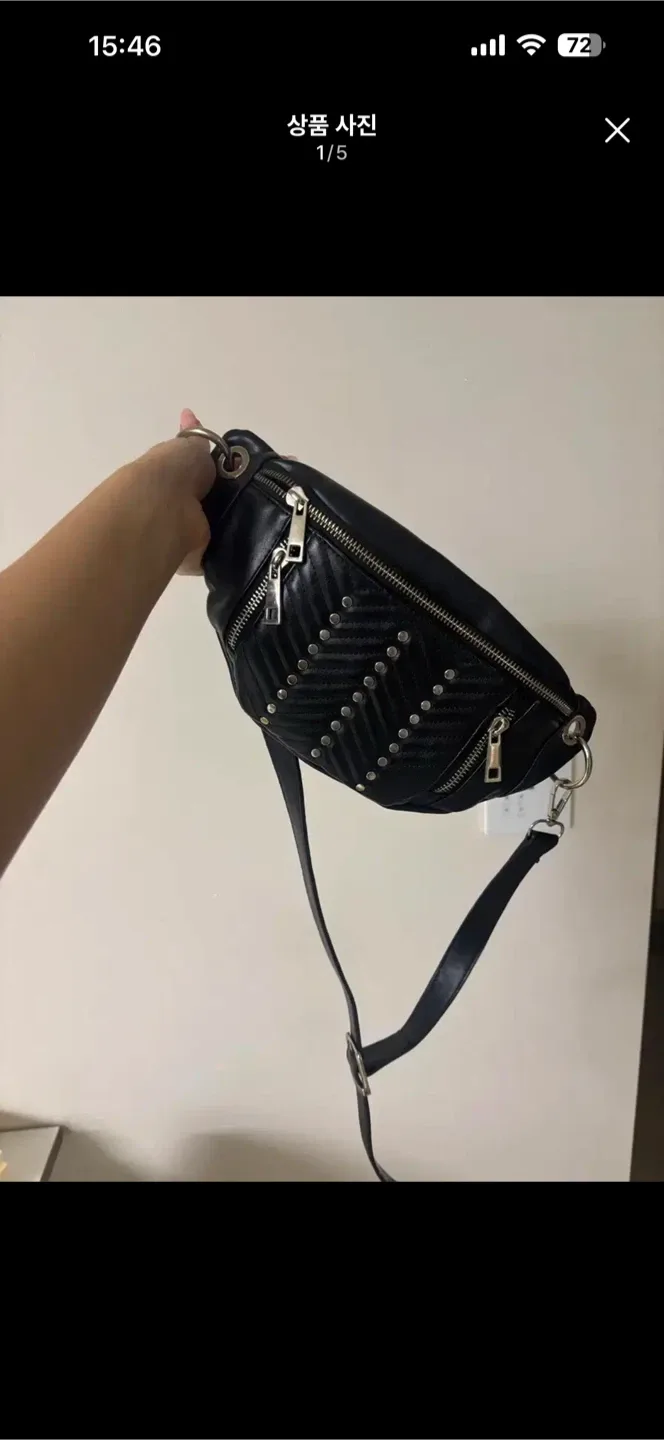 블랙 스터드 백