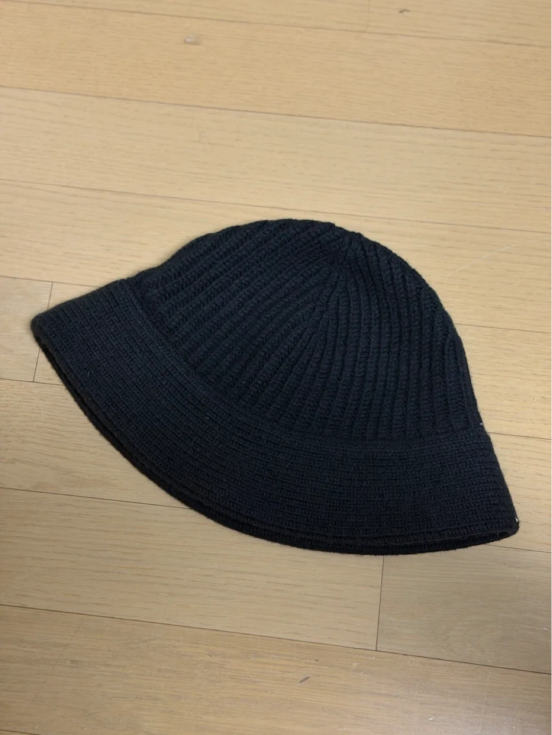 COS 코스 니트 버킷햇 블랙 L/XL 유니섹스