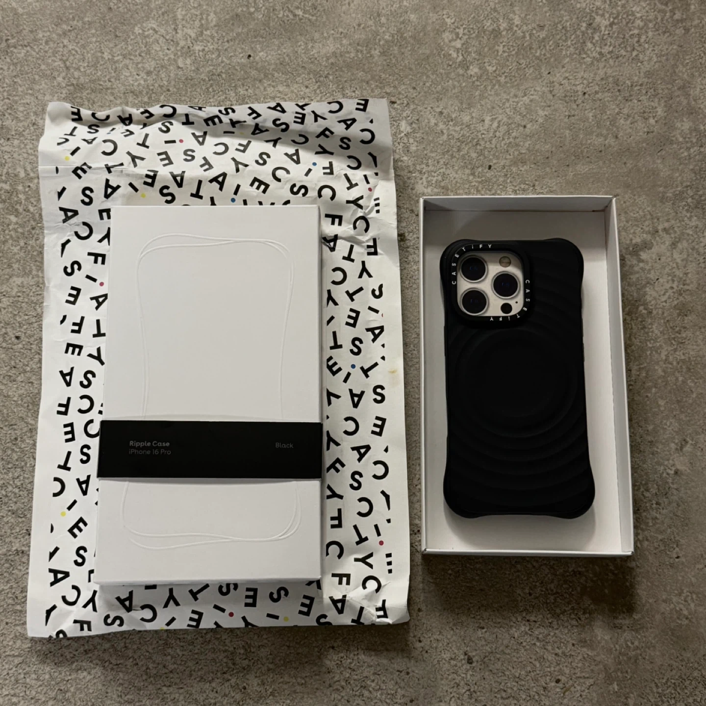 풀박스)케이스티파이 아이폰16프로 리플케이스 블랙 상태좋음 | 디지털기기 | 당근 중고거래