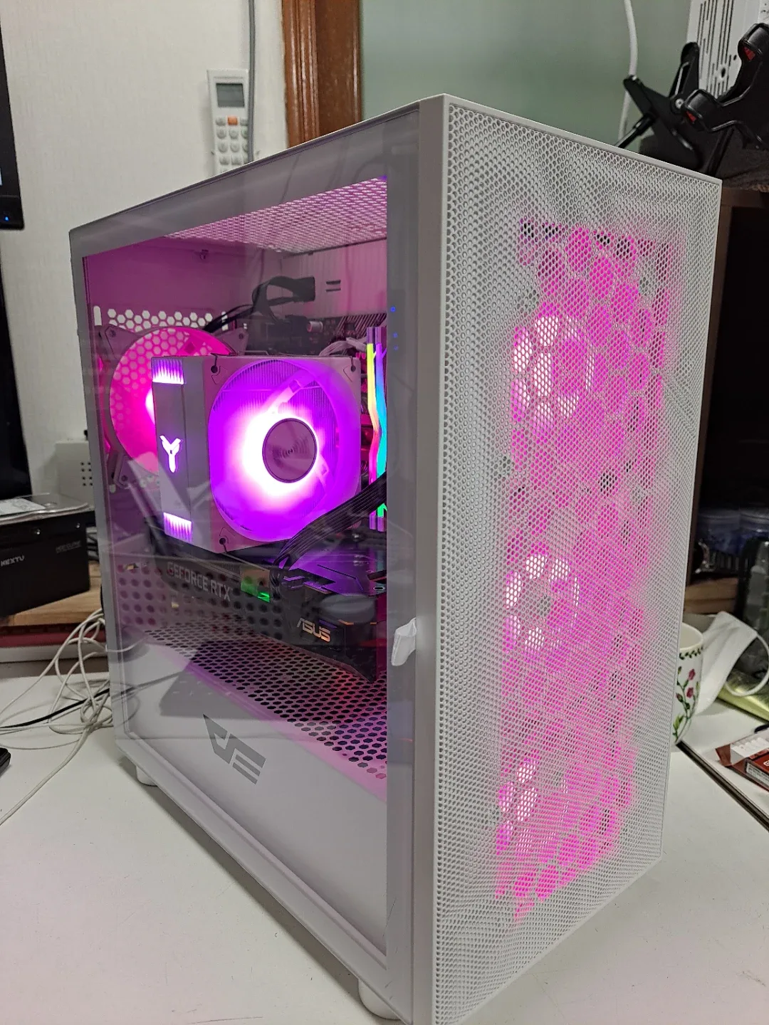 라이젠5 5600, 16기가, rtx3060ti 게이밍 컴퓨터 본체