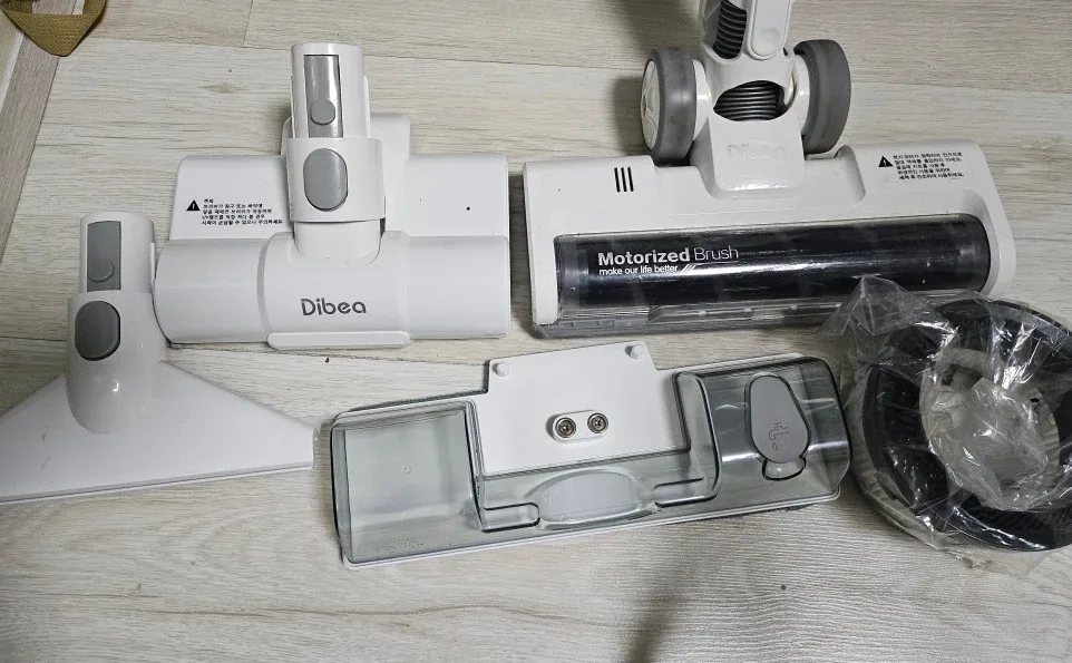 디베아무선청소기 부속품 문의주세요 맞춰드릴게요