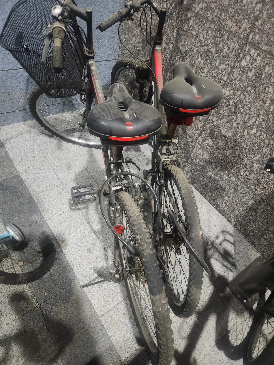 삼천리 스팅거 MTB 자전거 한대에 30000
