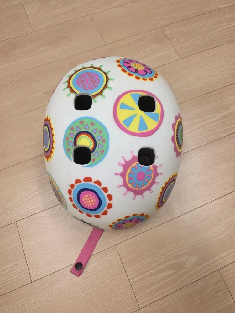 (새상품급)마이크로 헬멧 두들스팟 52-56cm