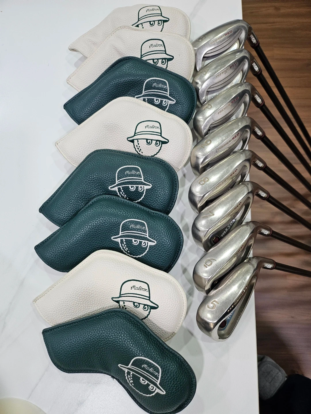 PRGR 프리미엄 레드 TRX 505 아이언 세트 | 스포츠/레저 | 당근 중고거래