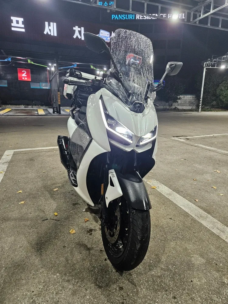 (최상급풀옵션) 존테스350d 팝니다.  pcx xmax 포르자