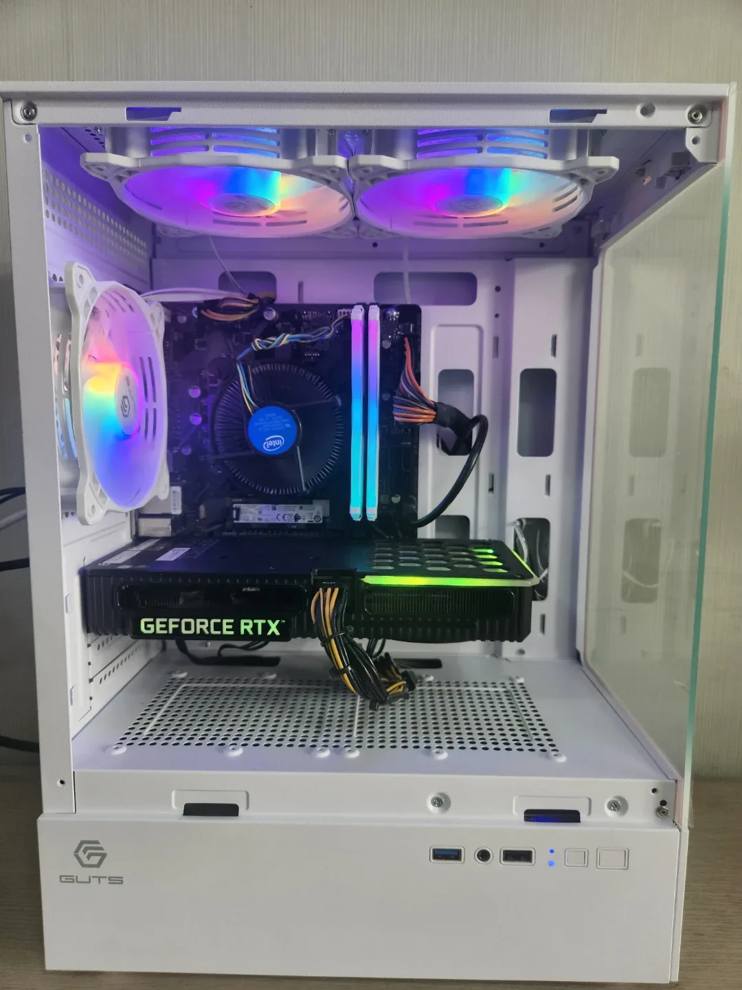 게이밍본체 RTX3060TI 아이온2 배그